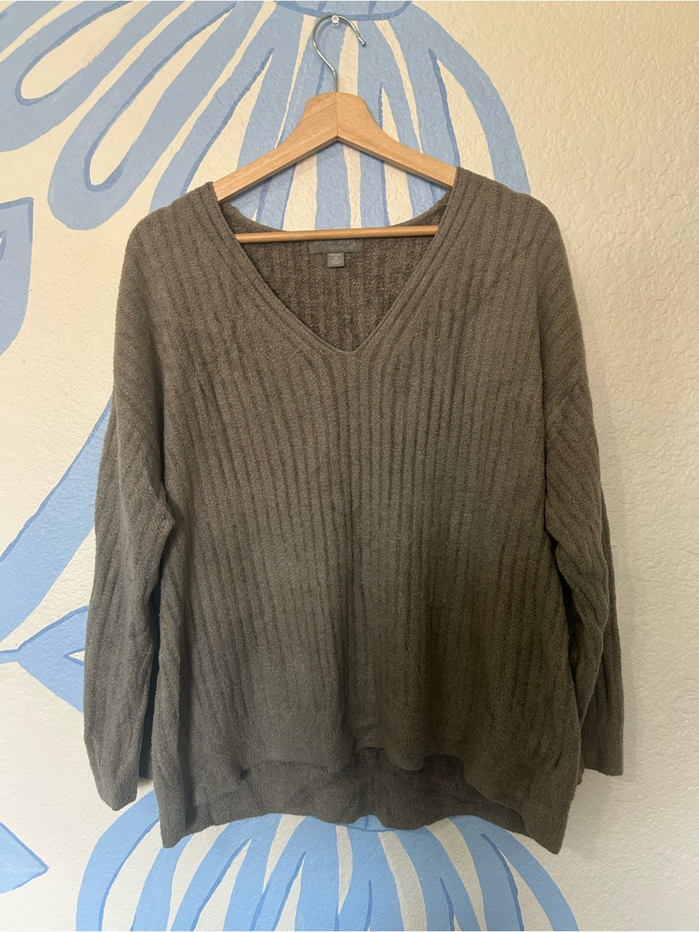 Barefoot Dreams CozyChic Lite Ribbed V-Neck Pullover Sweater - Pewter / Gray